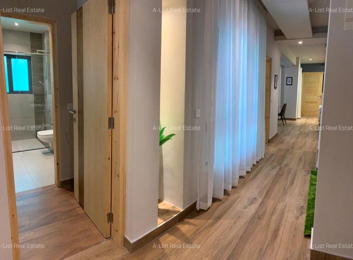 3 Bed Apartment with En Suite at Mandera Road - 5