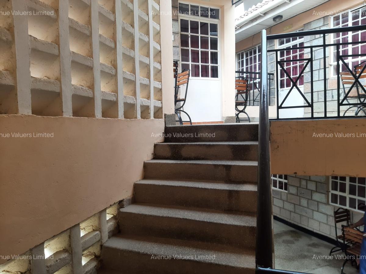 10 Bed House with En Suite at Chady Road - 9