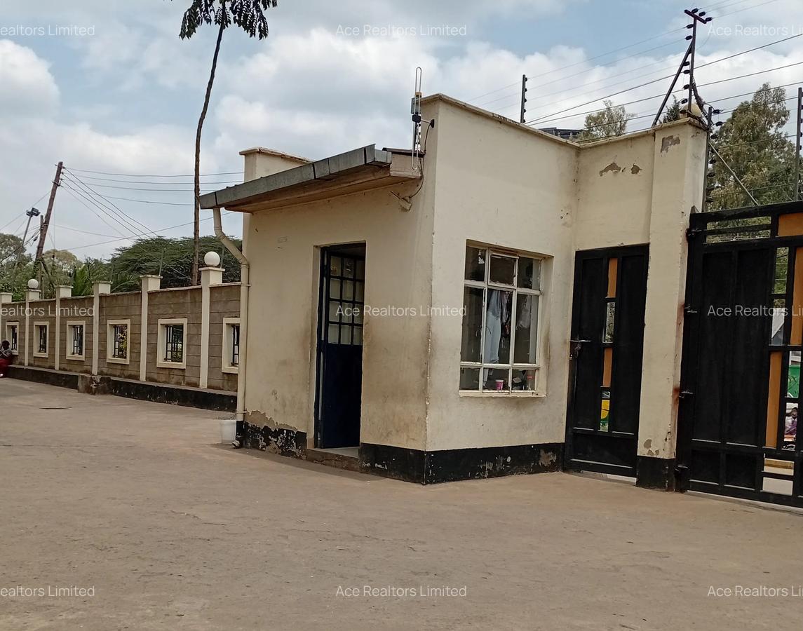1 Bed Apartment with En Suite at Naivasha Road - 5