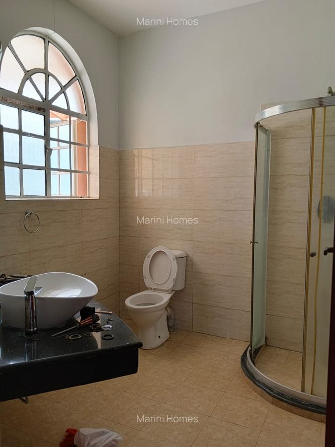 4 Bed Townhouse with En Suite in Karen - 14