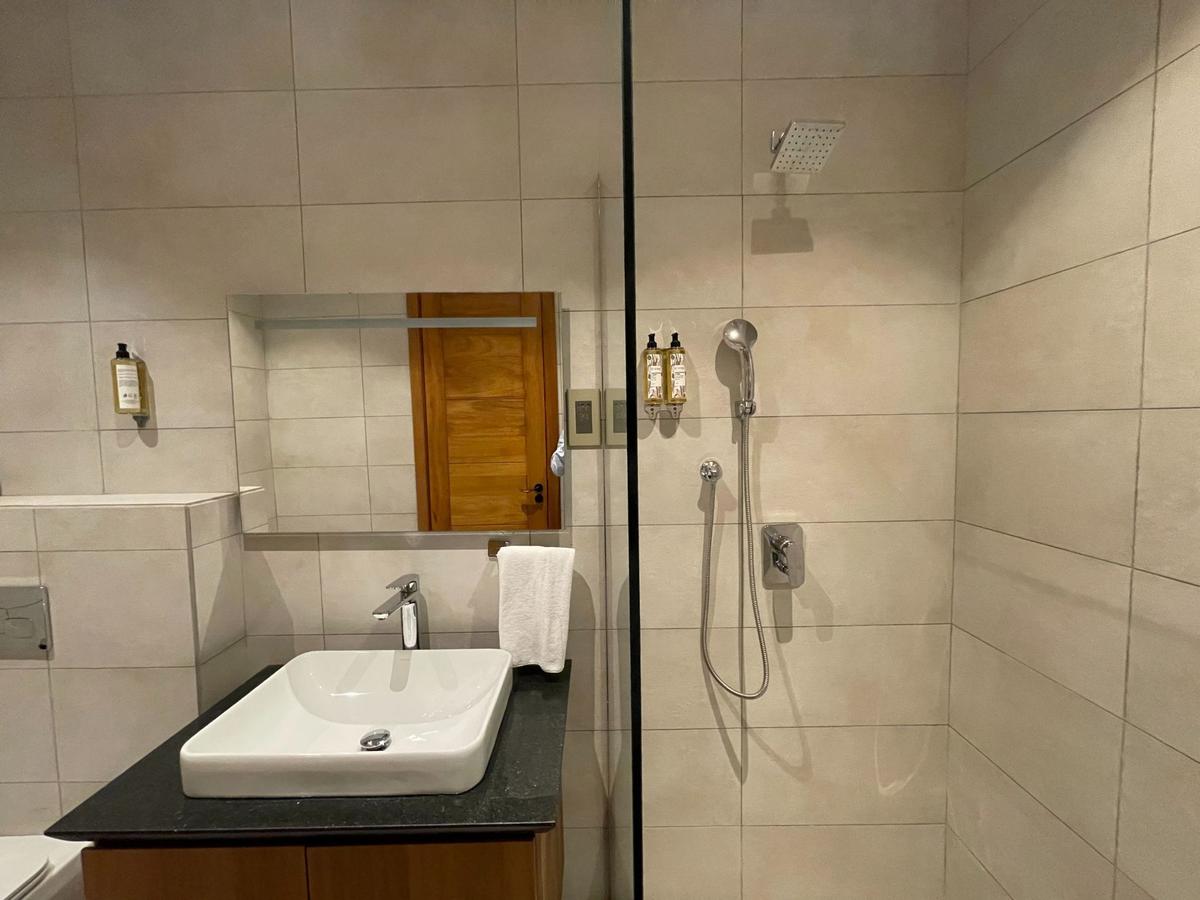 Furnished 1 Bed Apartment with En Suite in Westlands Area - 15