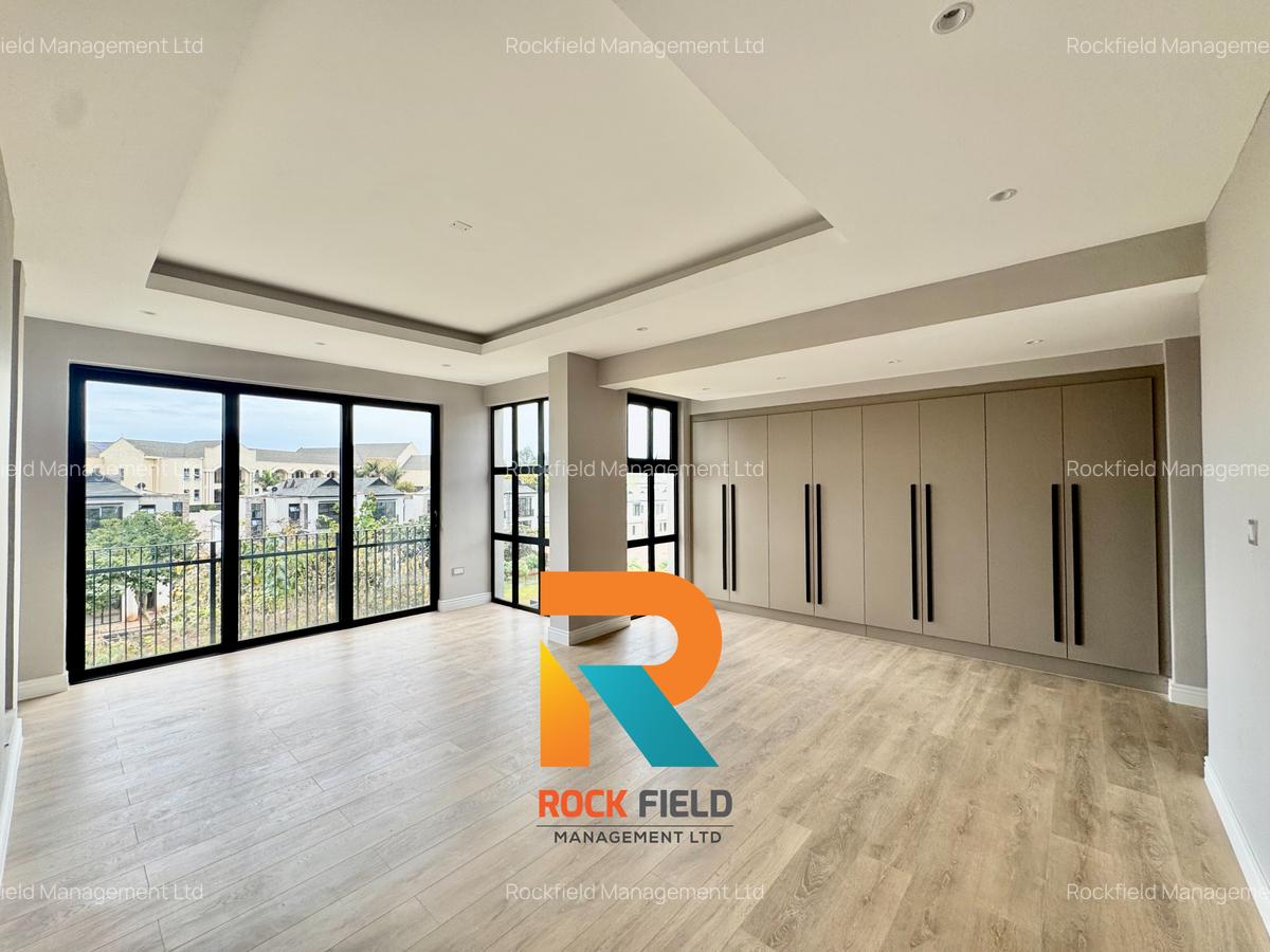 4 Bed Townhouse with En Suite in Runda - 13