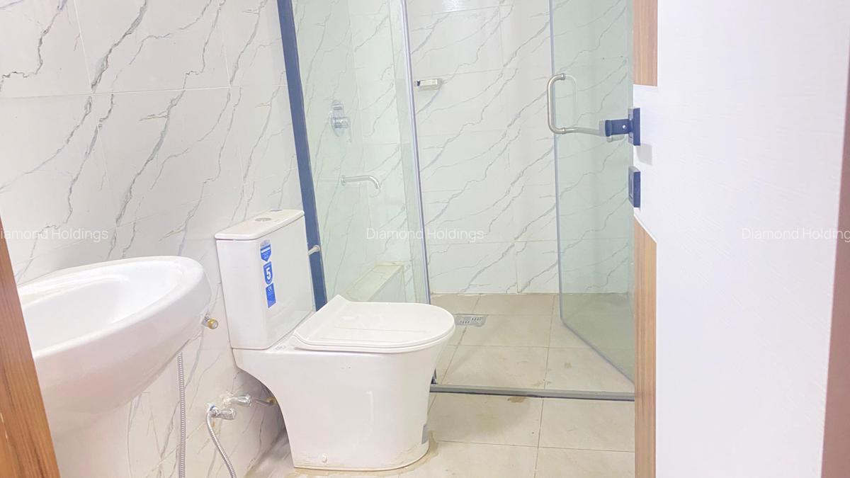 5 Bed Apartment with En Suite at Parklands - 5