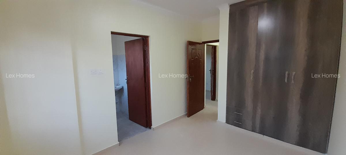 3 Bed House with En Suite at Rimpa - 16