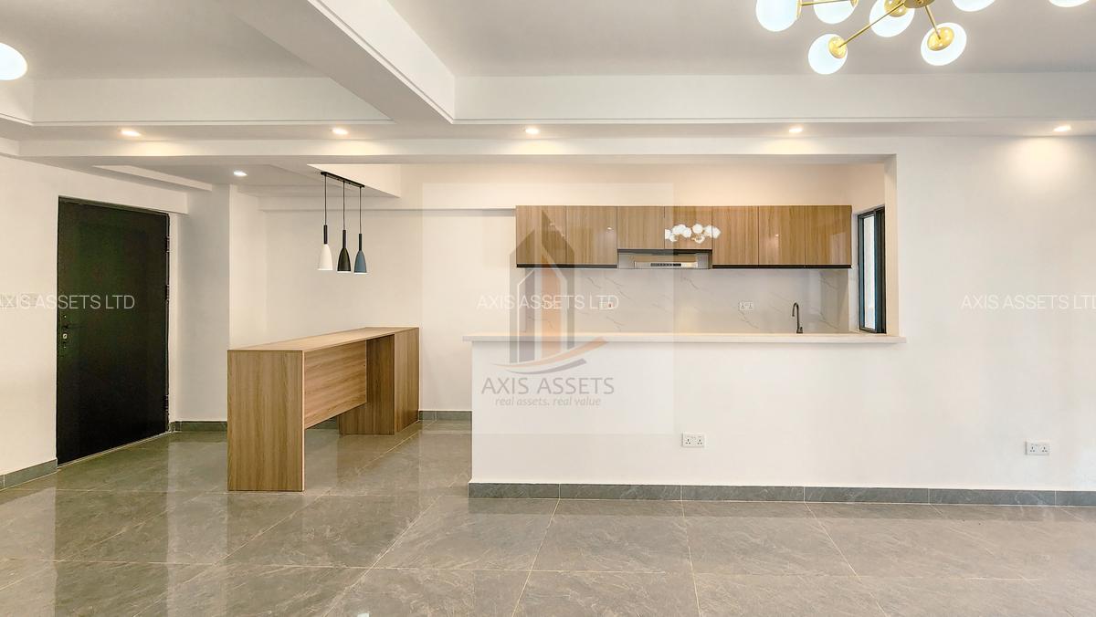 2 Bed Apartment with En Suite at Riverside Drive - 4