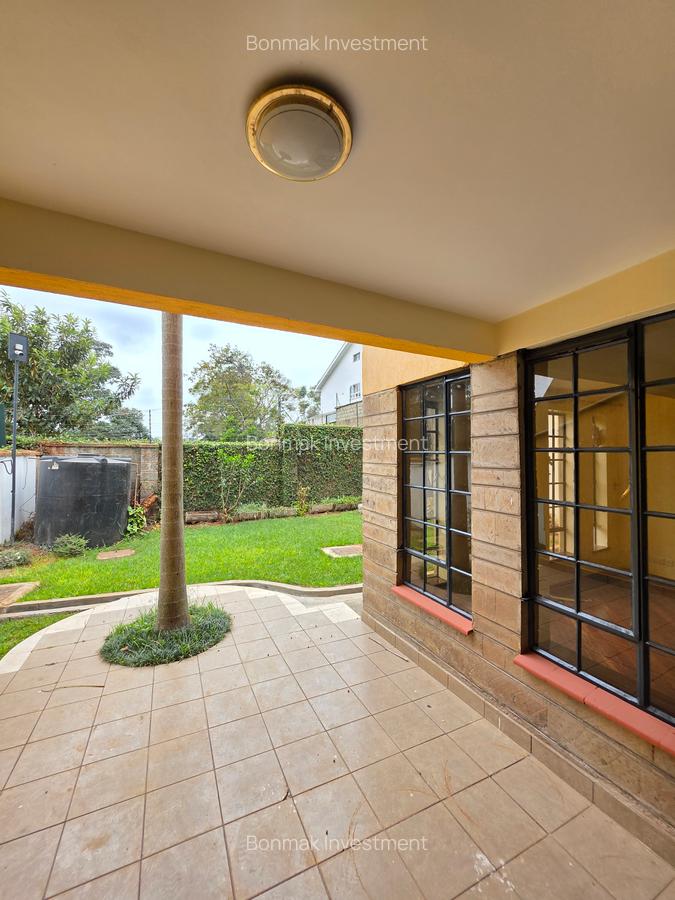 5 Bed Townhouse with En Suite at Lavington Green - 2