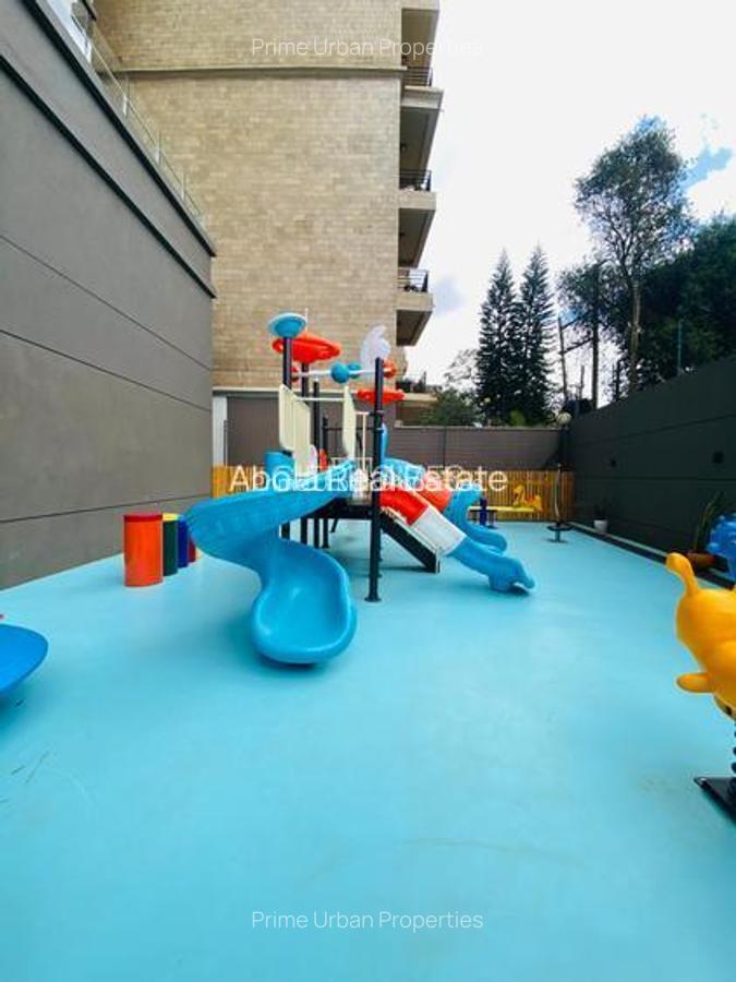 2 Bed Apartment with En Suite in Riverside - 16