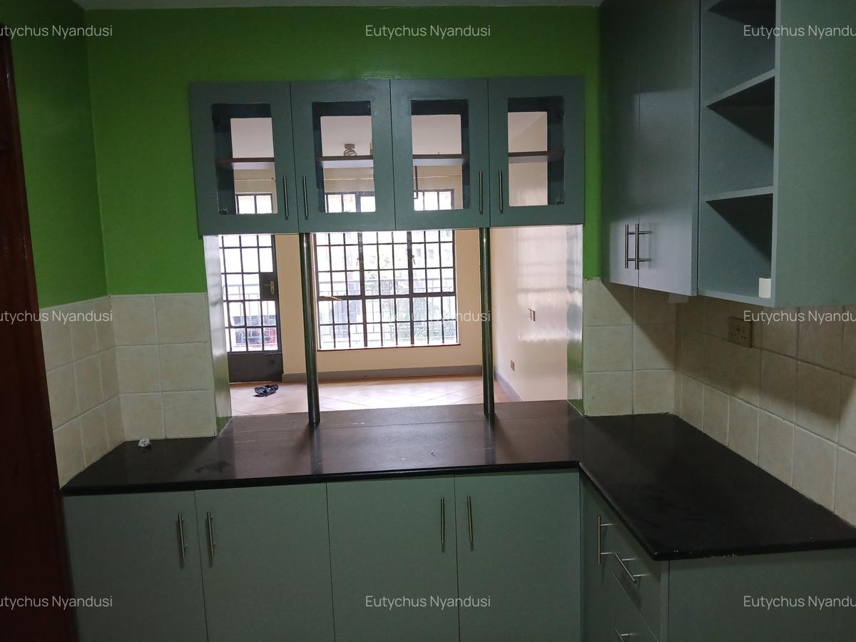 Serviced 2 Bed Apartment with En Suite at Amara Lane - 6