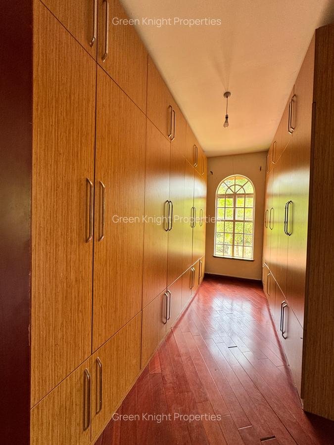 4 Bed House with En Suite in Karen - 10