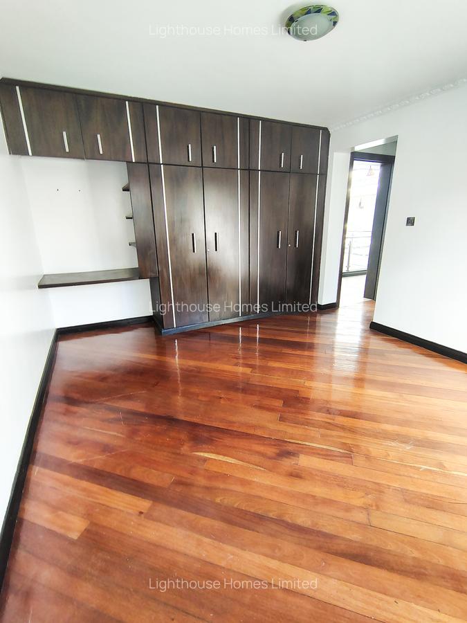 6 Bed House with En Suite at Runda - 10