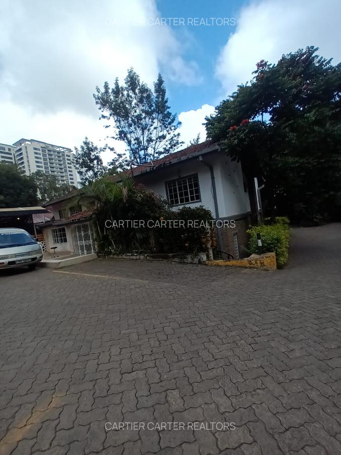Commercial Property with Parking in Kilimani - 1