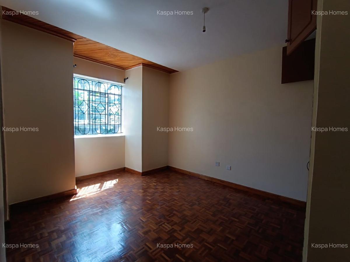 4 Bed House with En Suite in Karen - 16