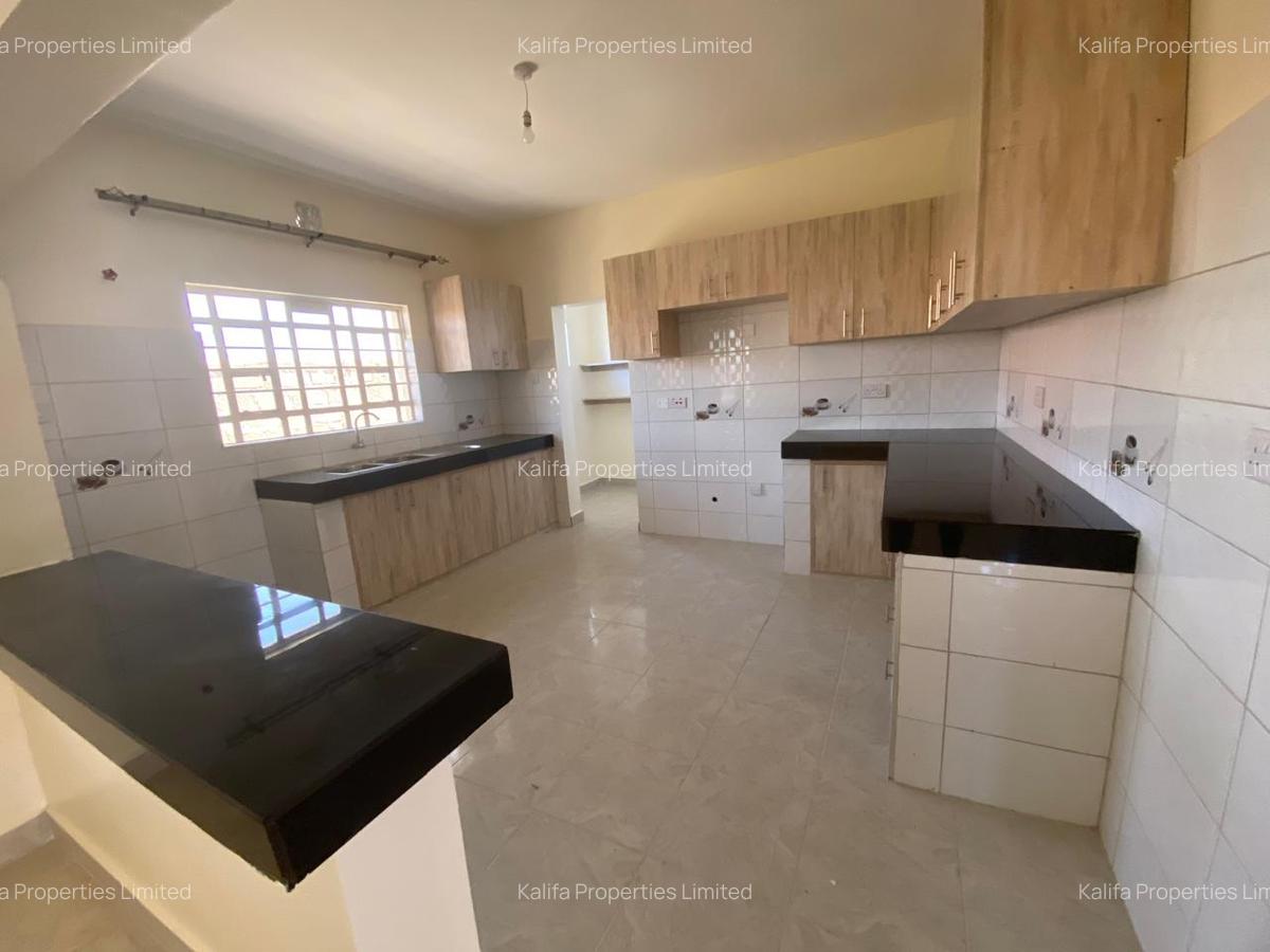 3 Bed House with En Suite in Kitengela - 12