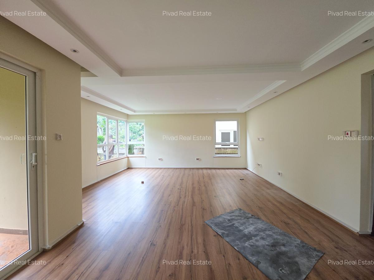 4 Bed Townhouse with Swimming Pool in Runda - 6