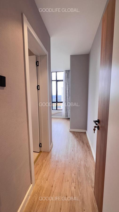 3 Bed Apartment with En Suite at Brookside - 19