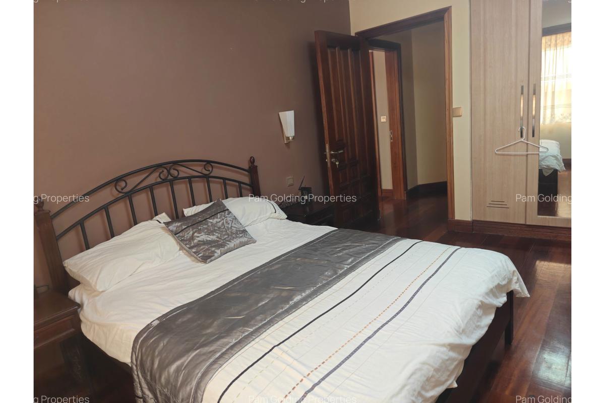 Furnished 3 Bed Apartment with En Suite in Parklands - 9