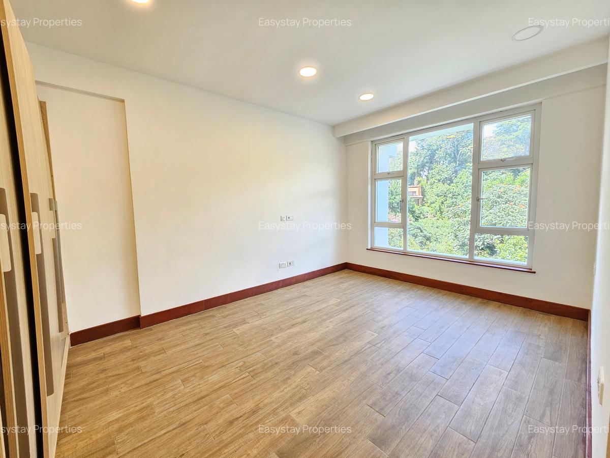2 Bed Apartment with En Suite in Muthaiga - 4