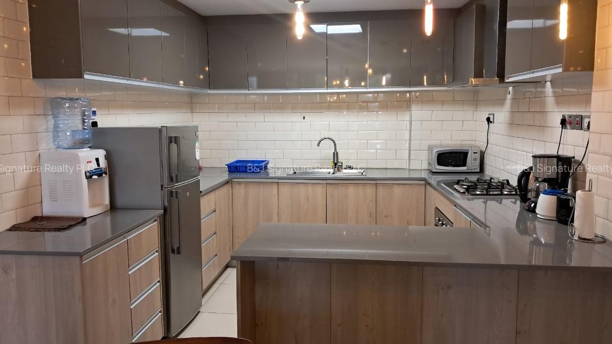 Furnished 2 Bed Apartment with En Suite in Riverside - 3