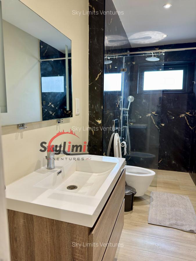 Furnished 2 Bed Apartment with En Suite at Riverside Drive - 11