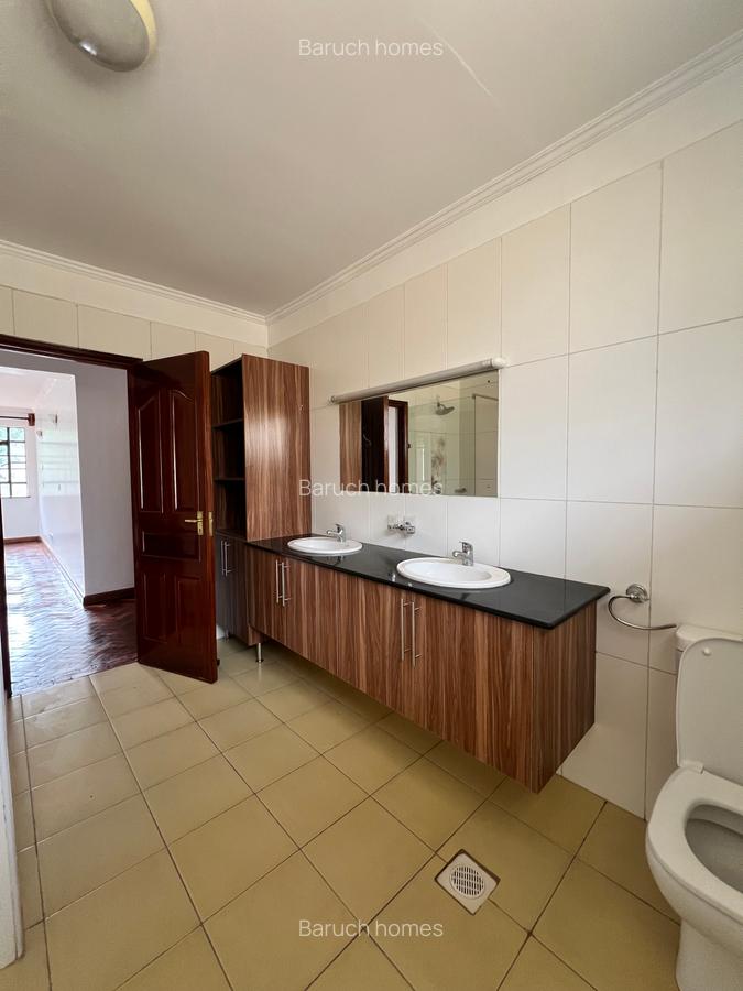 4 Bed Villa with En Suite in Kitisuru - 17