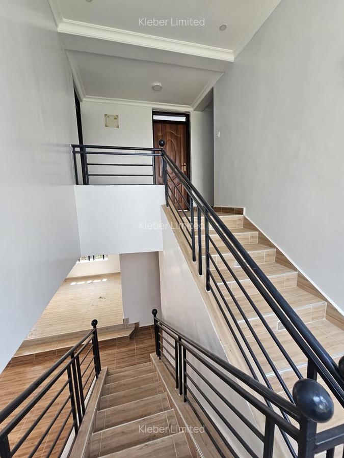 4 Bed House with En Suite in Gikambura - 8