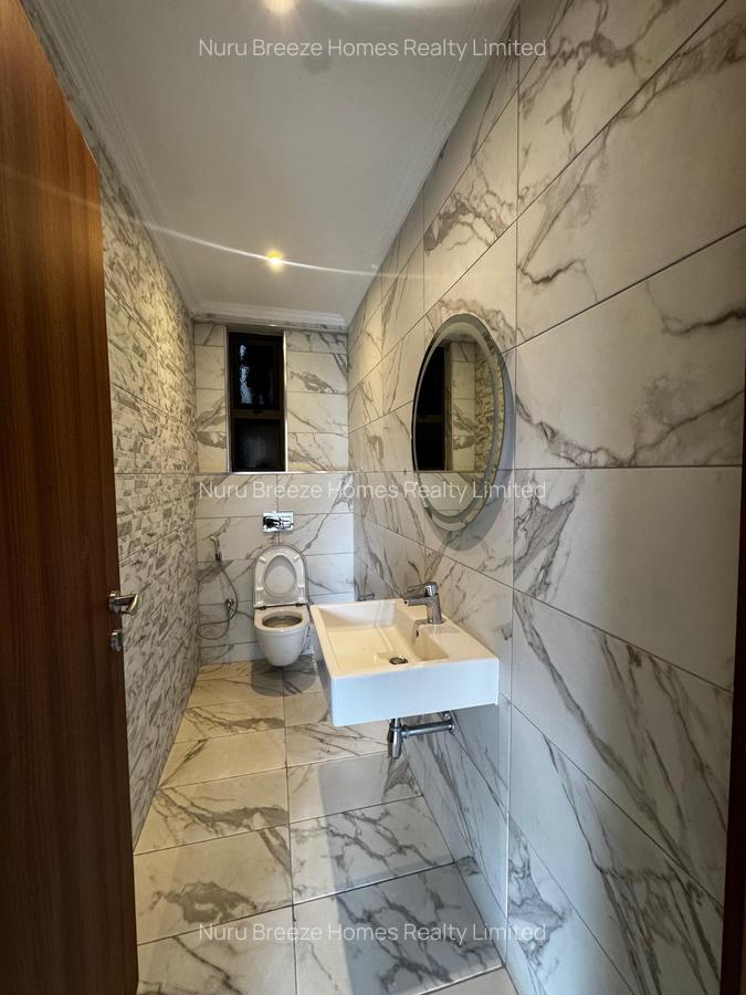 2 Bed Apartment with En Suite in Rhapta Road - 4