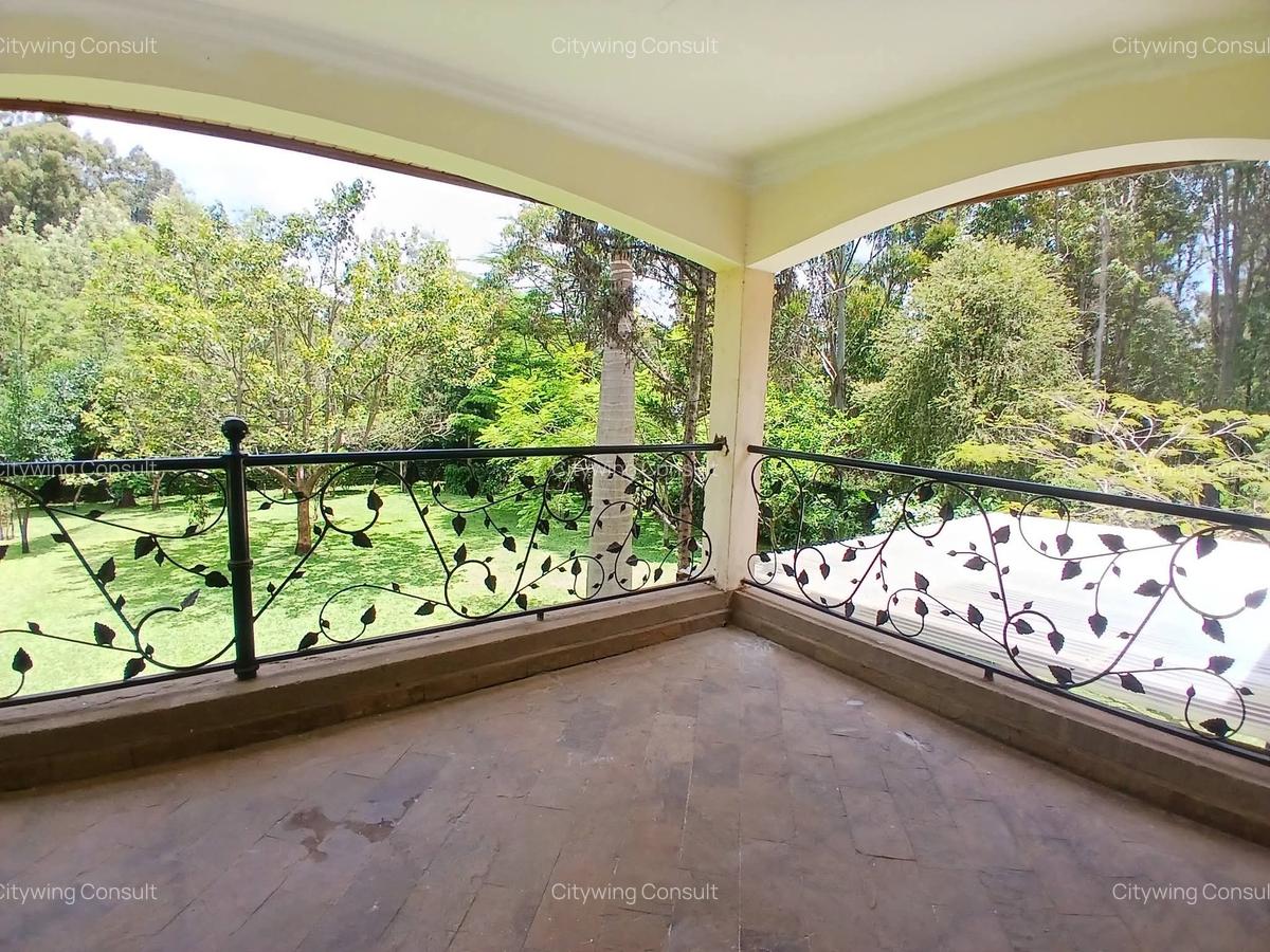 4 Bed House with En Suite at Miotoni - 3
