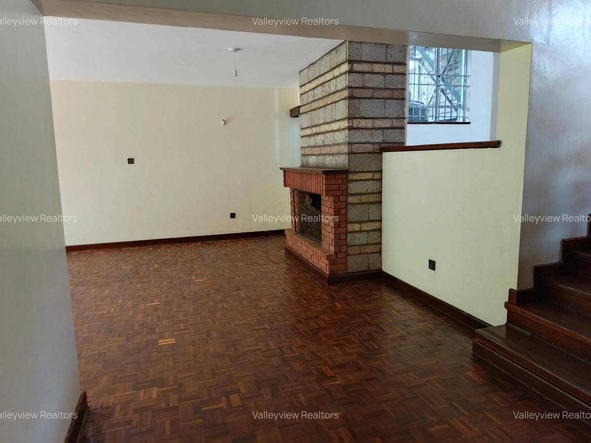 4 Bed Townhouse with En Suite at Kileleshwa - 10