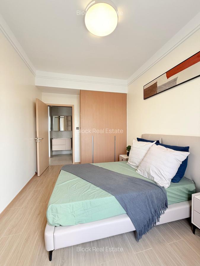 2 Bed Apartment with En Suite in Riverside - 15