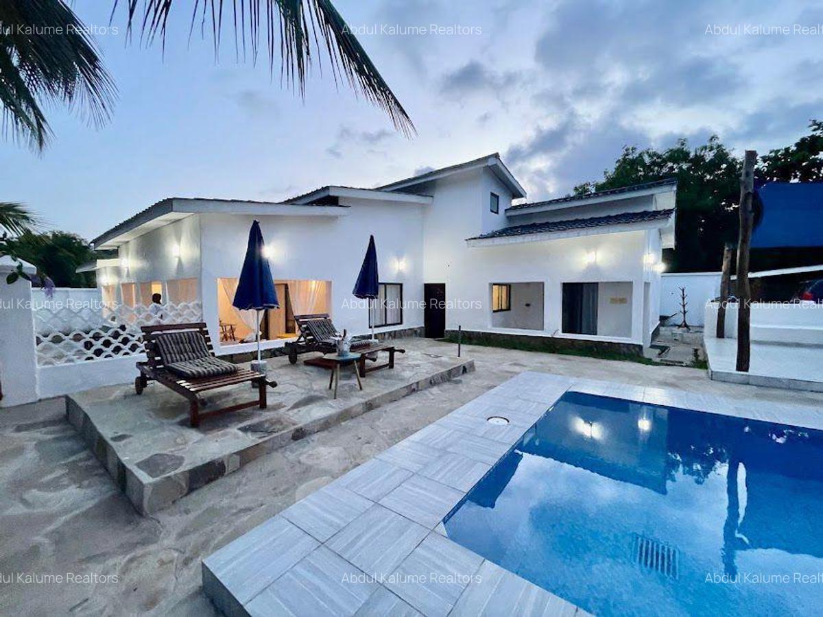 3 Bed House with En Suite at Diani - 2