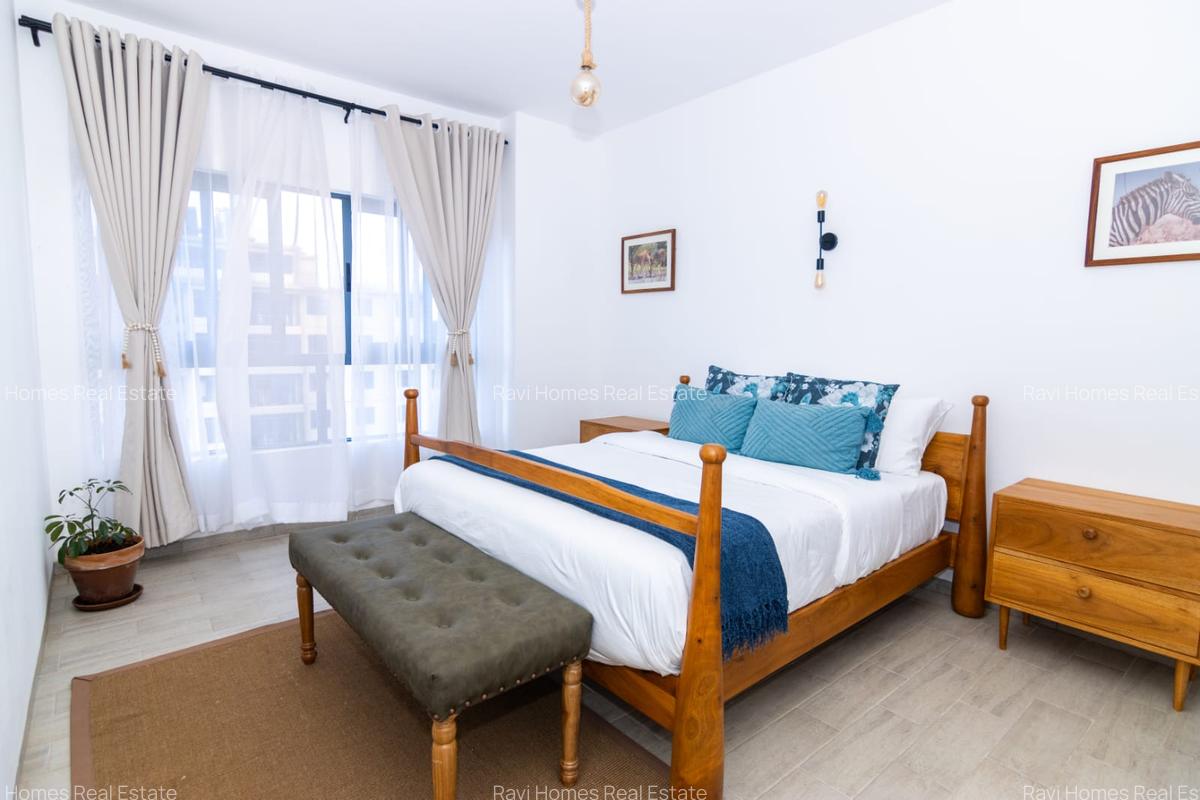 2 Bed Apartment with En Suite in Lavington - 17