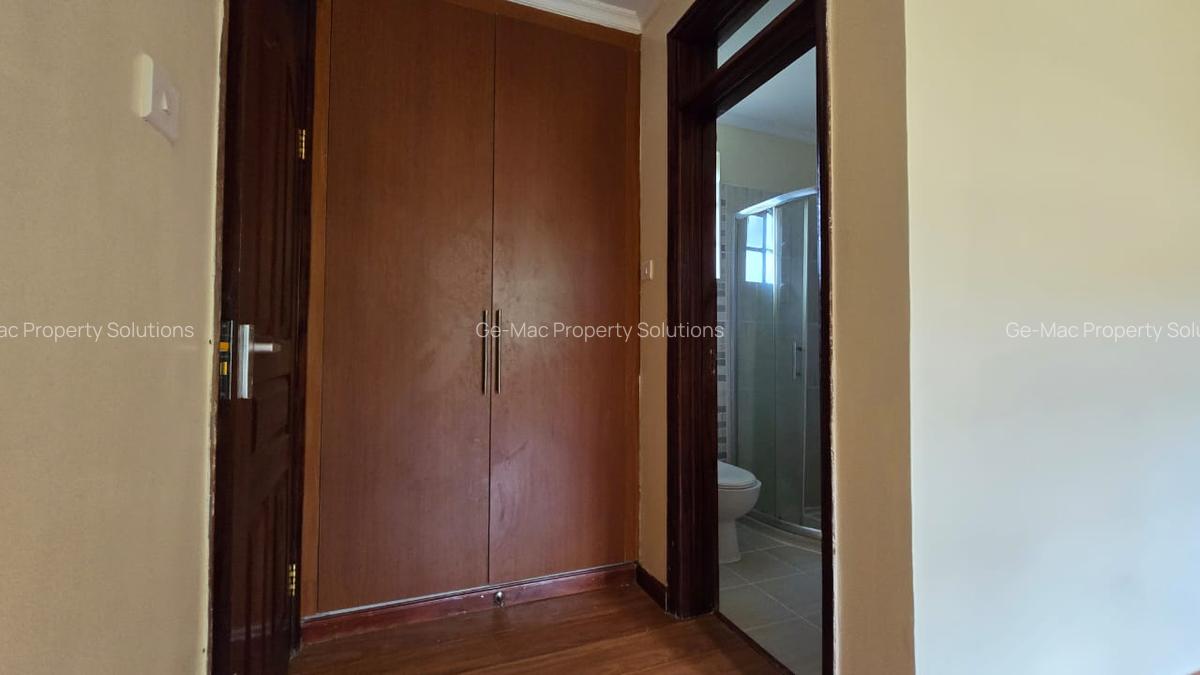 4 Bed House with En Suite in Kiambu Road - 9
