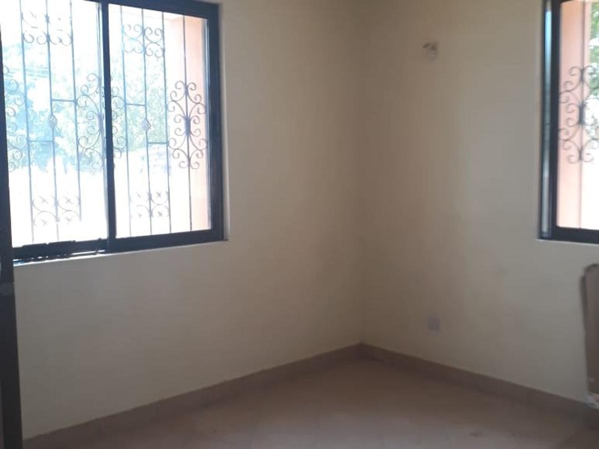 2 Bed Apartment in Mtwapa - 4