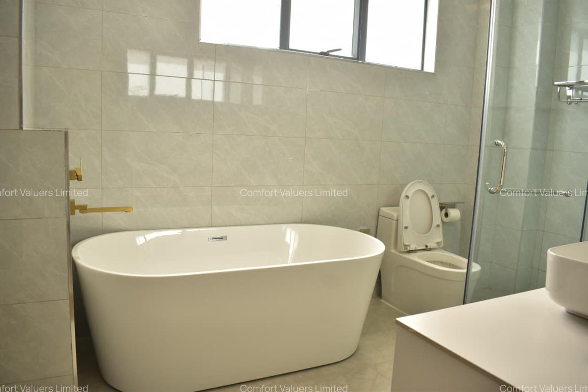 Serviced 4 Bed Apartment with En Suite at Kilimani - 16