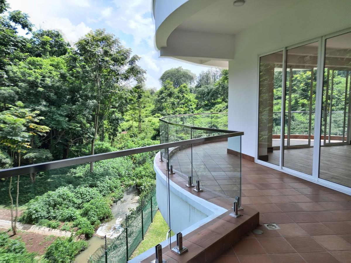 4 bed apartment with en suite at muthaiga