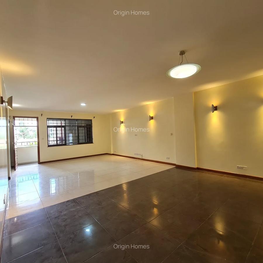 3 Bed Apartment with En Suite at Parkland - 14