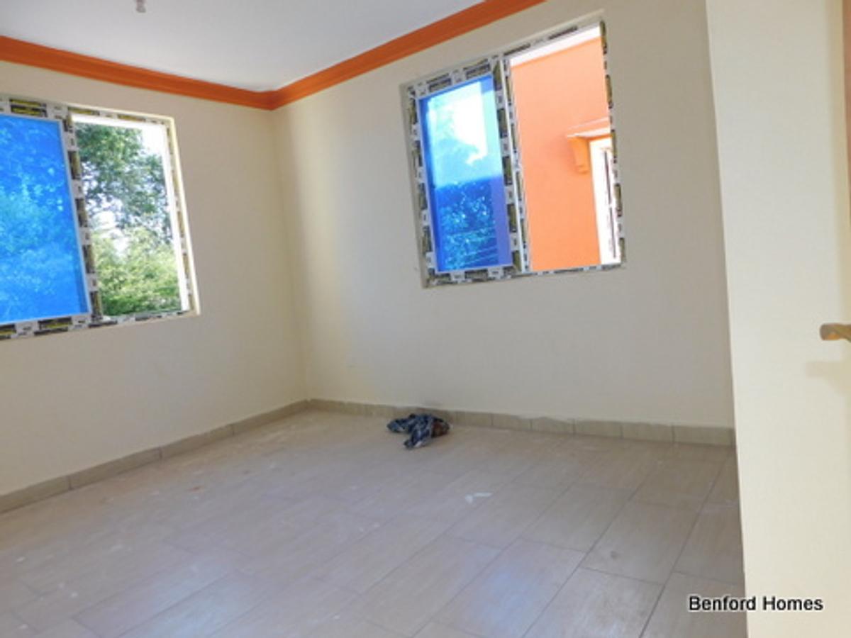 3 Bed Townhouse with Swimming Pool at Mtwapa - 16