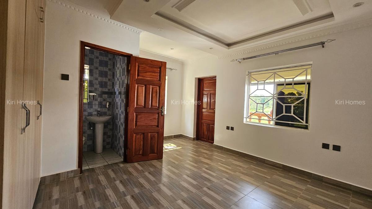 4 Bed Townhouse with En Suite in Karen - 6