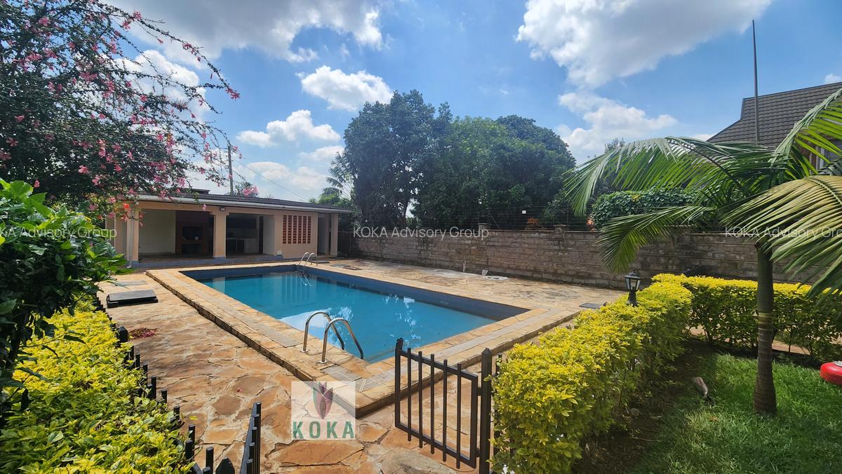 6 Bed Villa with En Suite in Runda - 20