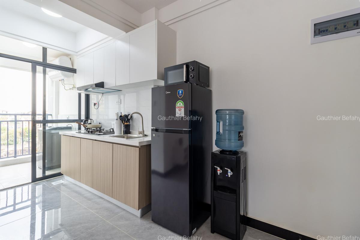 Furnished 2 Bed Apartment with En Suite at Chania Avenue - 16