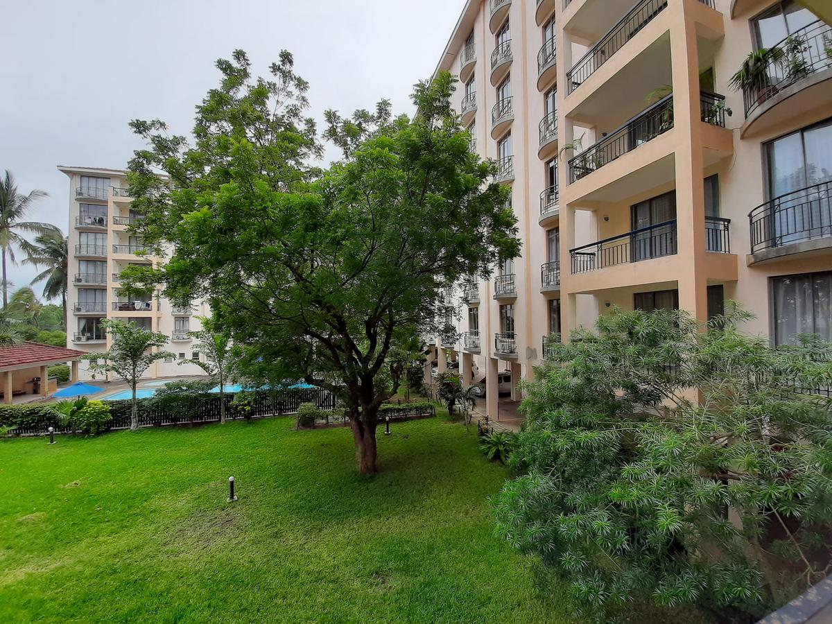 2 Bed Apartment with En Suite in Nyali Area - 2