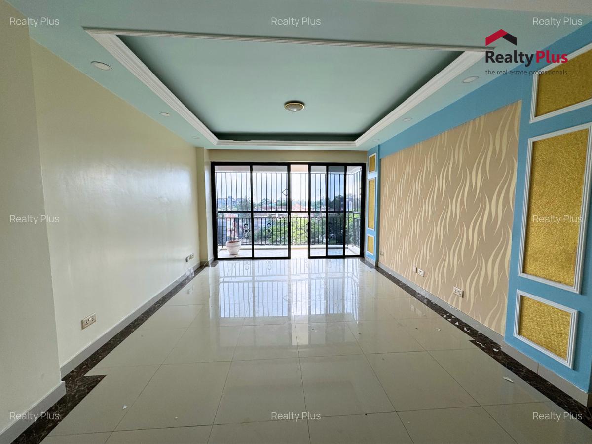 3 Bed Apartment with En Suite at Dennis Pritt Road - 7