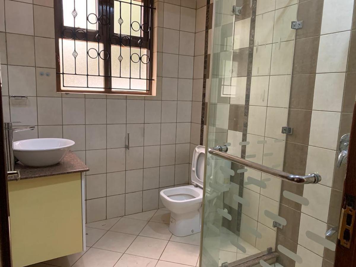5 Bed House with En Suite in Kitisuru - 10