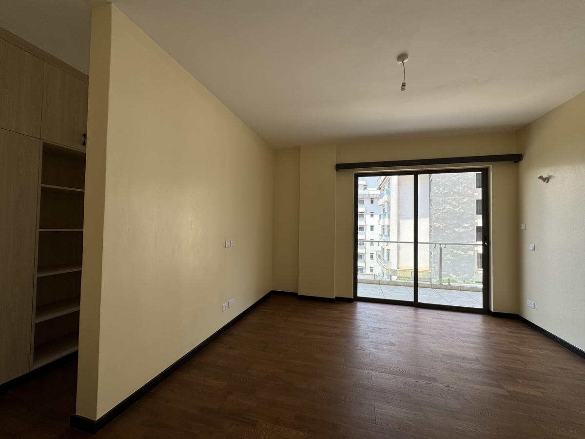 2 Bed Apartment with En Suite in General Mathenge - 10