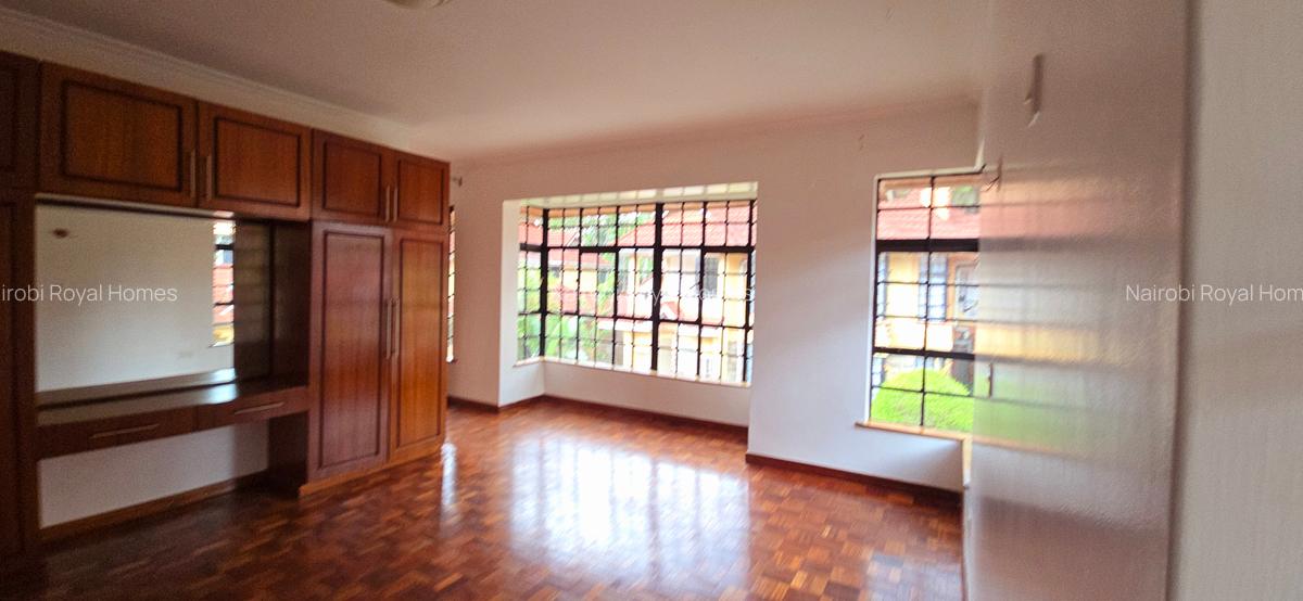 5 Bed Townhouse with En Suite at Chalbi Drive - 13