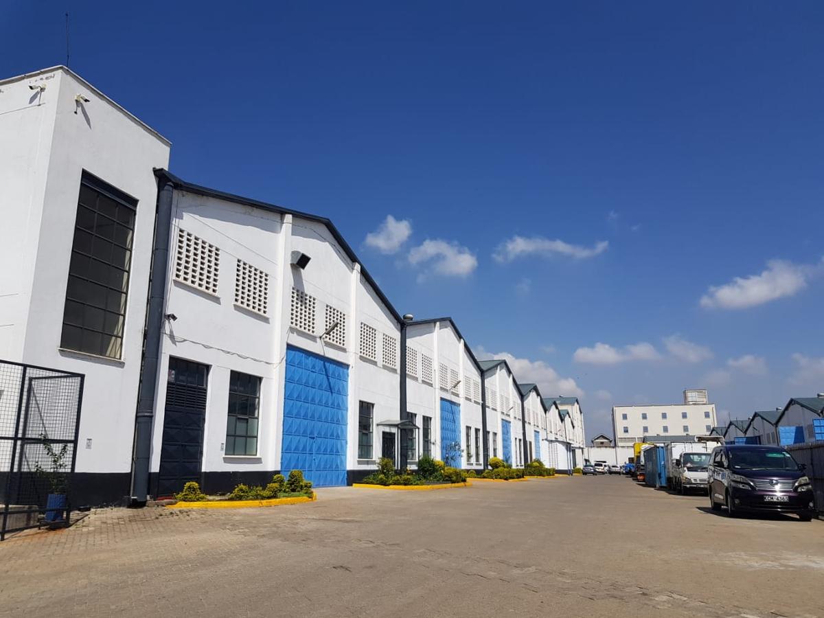 9,458 ft² Warehouse with Service Charge Included in Mombasa Road - 2