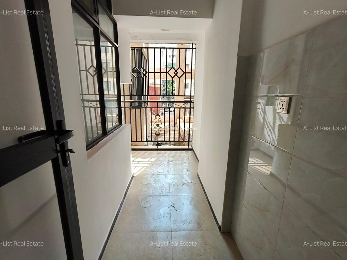 3 Bed Apartment with En Suite at Denis Pritt - 6