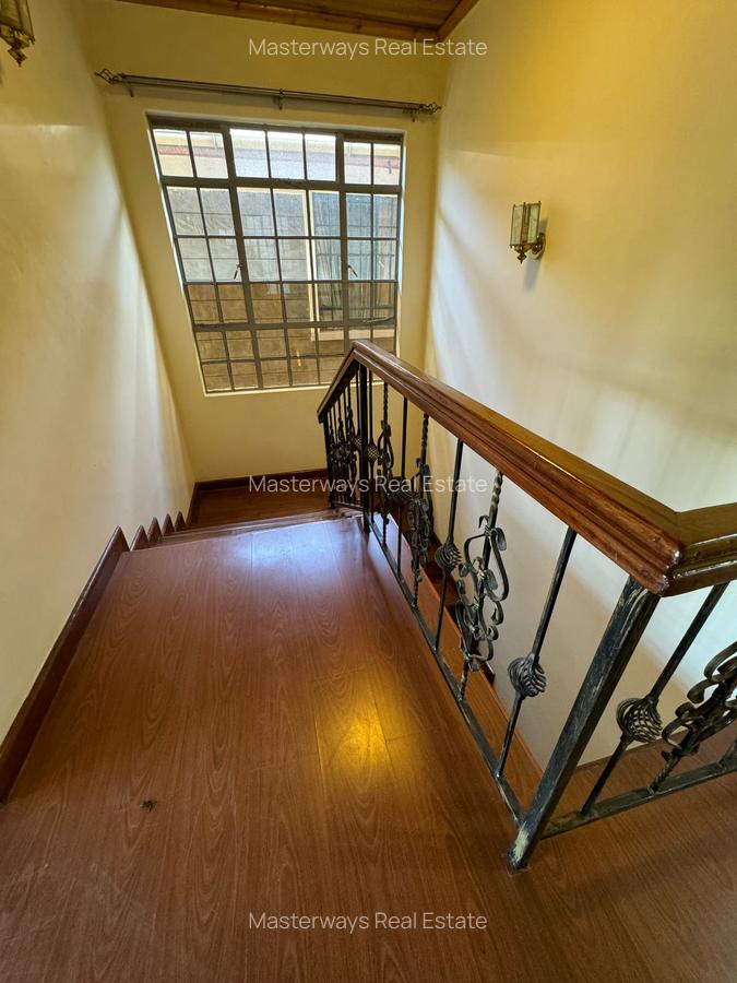 4 Bed Townhouse with En Suite in Muthaiga - 16