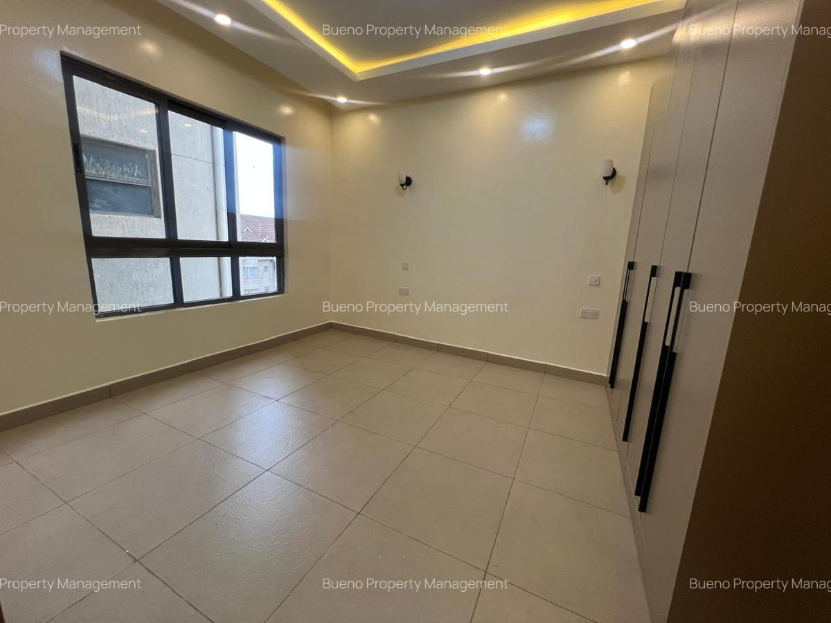 4 Bed Apartment with En Suite in Kilimani - 15