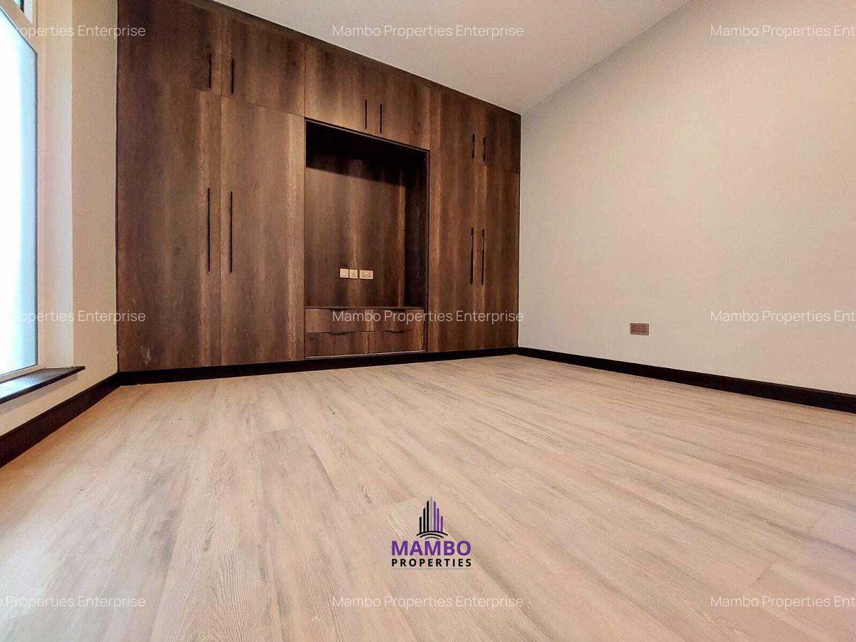 2 Bed Apartment with En Suite at Riverside Drive - 19